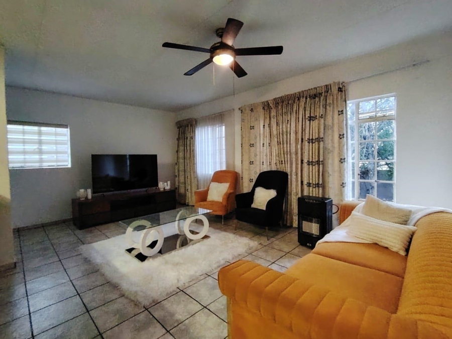 3 Bedroom Property for Sale in Baysvalley Free State